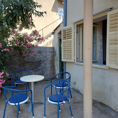 Kuca Za Odmor Ljubica Sibenik Villa Bagian luar foto